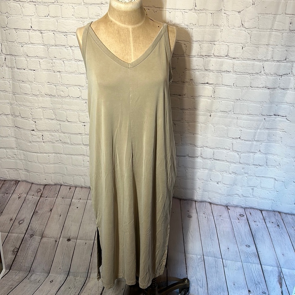 A new day Nuetral Casual Summer dress size small tan v neck